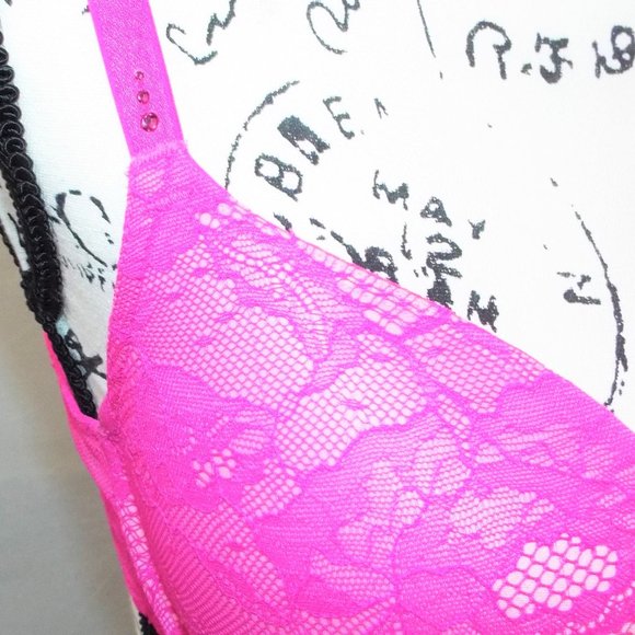 Victoria's Secret Hot Pink Push-up Bra Size 34D - Picture 2 of 9